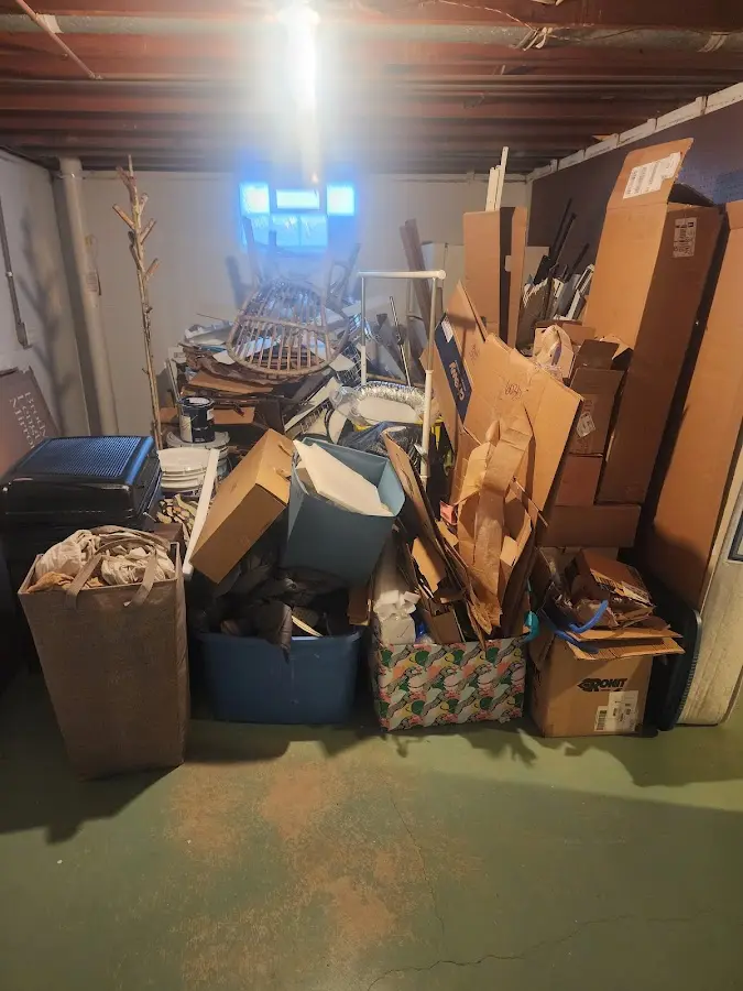 Roll-off dumpster container at job site for 8 Yard Dumpster Rental in East Wenatchee